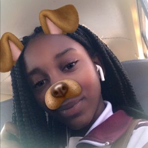 Meet your Posher, Kyla